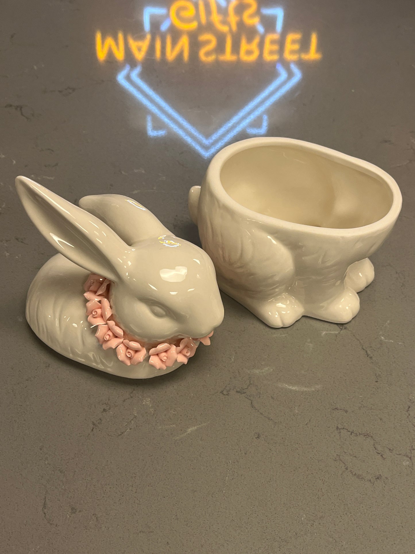 Bunny Jar w/ Pink Wreath
