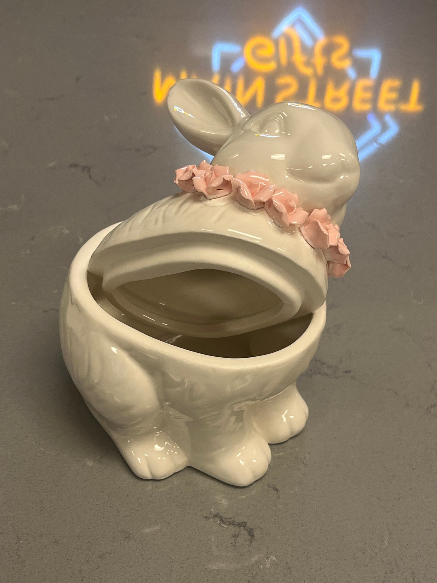 Bunny Jar w/ Pink Wreath